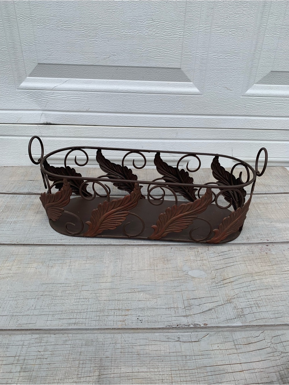 Vtg Wrought Iron Oval Planter Basket Metal Leaves Scrollwork Handle Caddy 19”